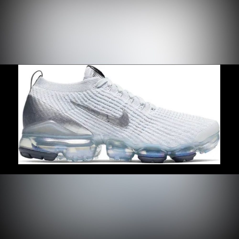 WOMENS USED VAPOR MAXES FLYKNIT 3 SNEAKER WHITE/ METALLIC SILVER/ PURE